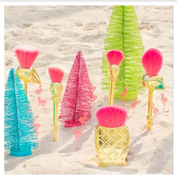 NEW🌺Tarte Flamingo MakeUp Brush Set - Picture 4 of 5